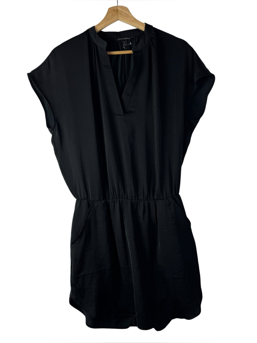 Banana Republic Petite Black Fit & Flare Short Sleeve Mini Dress 4P